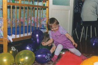 Анютка на шарике