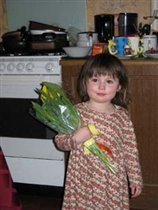 Девочка с тюльпанами