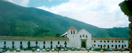 Центральная площадь города Villa de Leyv
