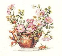 12-278 Teapot With Flowers
