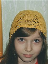Ажурная шапочка для дочки