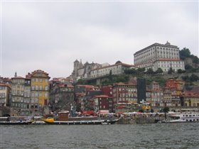 Порту - вид с реки на старый город