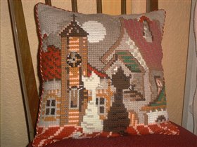 Известный дизайн приспособлен под подушку