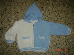 Кофточка с капюшоном (Sweater with a hood)
