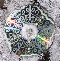 Снежинка на CD по технологии natkaz