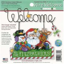 8702 Christmas Friends Welcome (Dimensions)