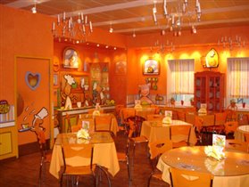 Оранжевый зал -общий вид