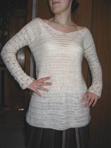 Белая с длинным рукавом