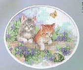 Dim. Playful Kittens