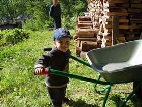 А это Мишина тачка!