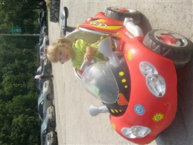 У Настюши уже свой личный авто