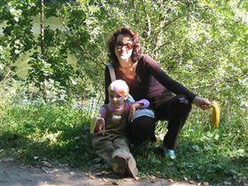 'алёнушки' у пруда...