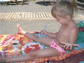 Завтрак на пляже отеля