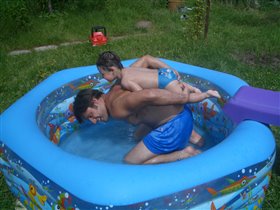 Веселые игры в воде)