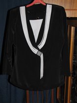 Блузка раз.44.-300р.