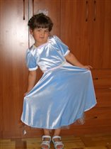 Велюровое голубое платье