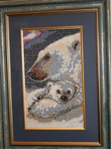 Белые медведи