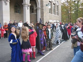 Halloween: Парад в школе