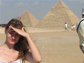 Пирамидки и солнце