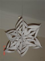Снежинка из бумаги