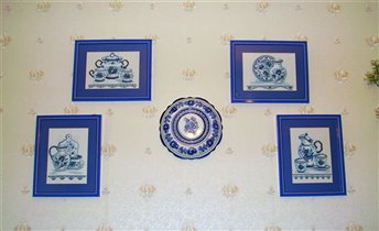 оформленная кухня.