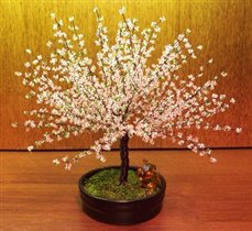 бисерное дерево сакура