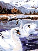 Лебеди на зимнем пейзаже