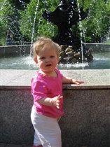 Лиза у фонтана