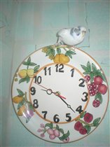 Часы с попугаем:-)