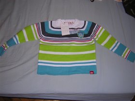 свитер 3г  600р