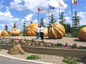 Smoky lake. Я с мамой... там же :)