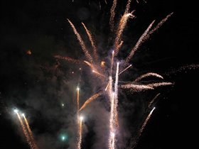 Vermillion. Салют