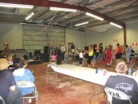 Vermillion. Наша остановка на ночлег. Мама назвала его 'Верь-в-миллион', чтобы легче запомнить. :)