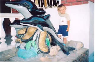 С дельфинчиками