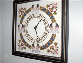 Часы в египетском стиле для дочки