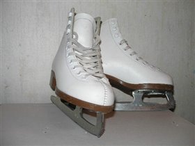 Коньки фигурные