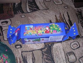 Вот такая классная коробочка с конфетами.