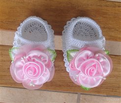 Mary Janes White w/ Pink satin rose e
