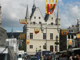 город Мехелен