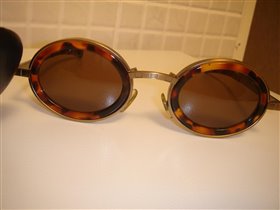 Стильная штучка, очень...Меняю только если что то очень понравилось 