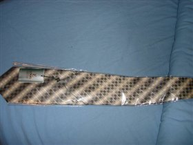 новый галстук 150р