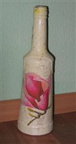 Бутылка с лилиями