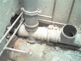Водоснабжение и канализация в туалете
