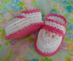 pink rose pearls crochet mary jane booties pink white c