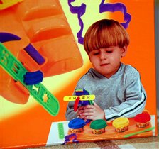 Play 8110 Набор с пластилином,прессом,формами 183.00