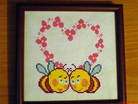 Влюбленные пчелки 