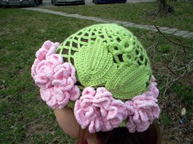 Весенняя шапочка