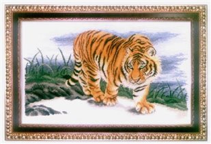 088. Тигр идет по снегу