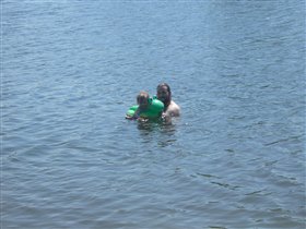 С папой в озере