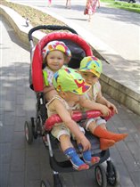 трое из ларца... :)